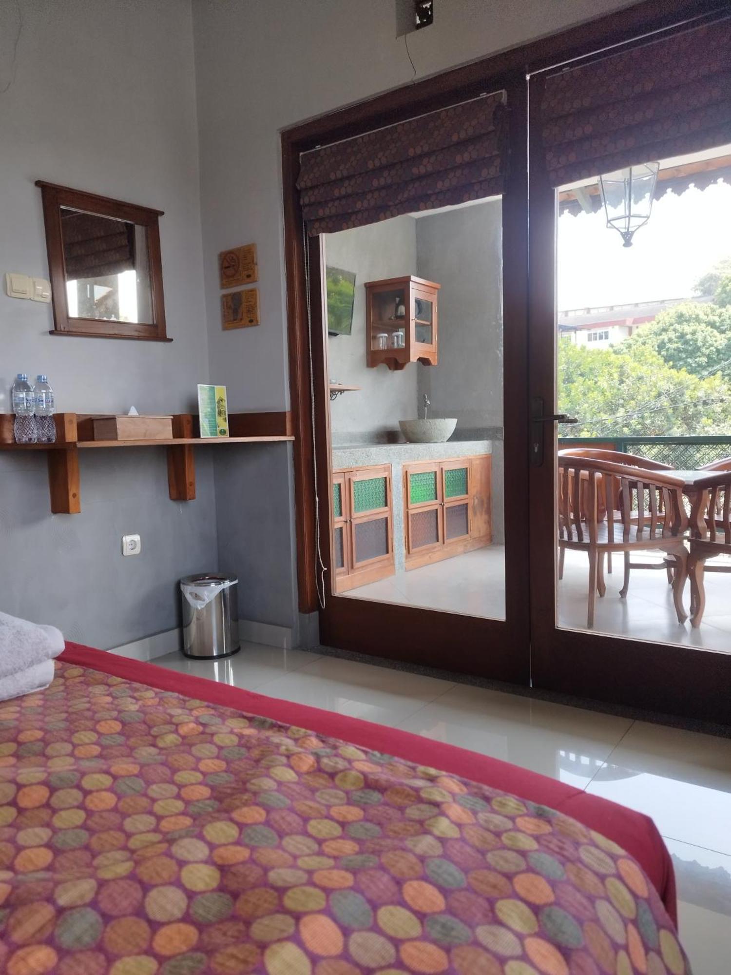 Wisma tamu Dalem Arum Bandung